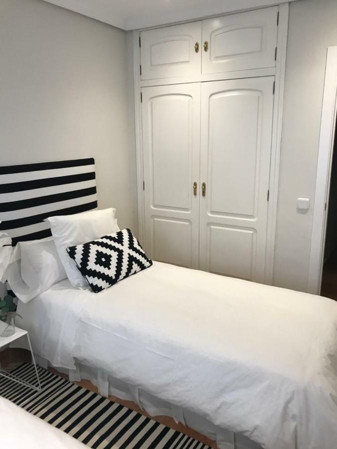 Apartamento Las Doblas , Parking Gratis Кордоба Екстериор снимка