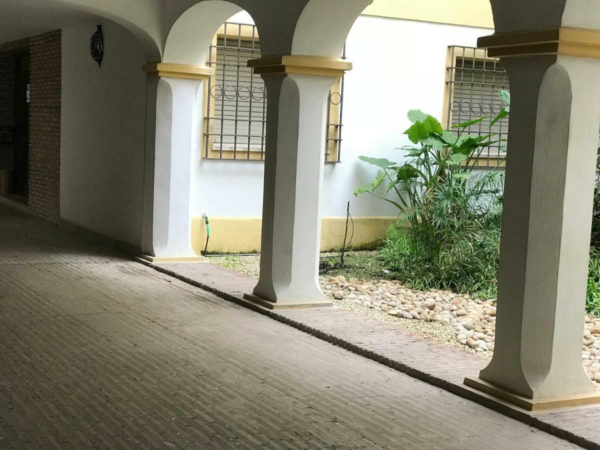 Apartamento Las Doblas , Parking Gratis Кордоба Екстериор снимка
